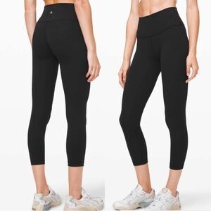 Lululemon Wunder Under Crop High-Rise *Full-On Luxtreme 23" Black size 6